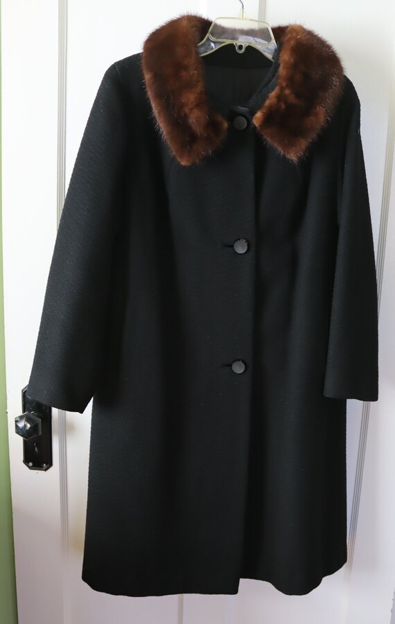 1950s/60s Fur Collar Black Wool Coat - image 2