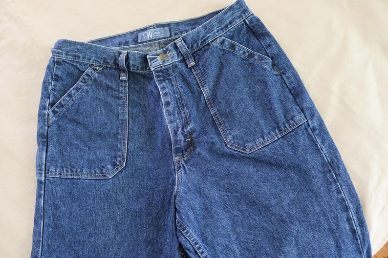 Wrangler Jeans - Wrangler Patch Pockets Denim Jeans  - Size 10 x 32 Wrangler Cotton Jeans for a modern cowgirl