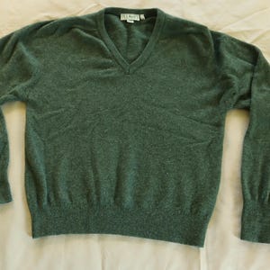 Dark Green Lambswool Pullover Sweater Made in Ireland -Dark Moss Green V-Neck Sweater by L. L. Bean -Men's Lightweight Wool Pullover Sweater