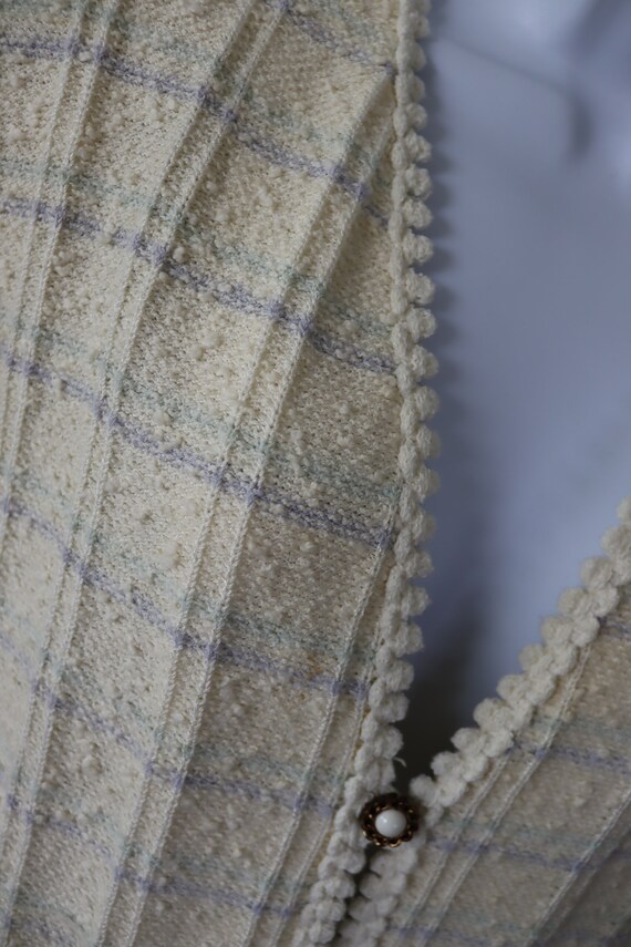 Vintage Ivory and Blue Textured V-Neck Jacket / B… - image 4