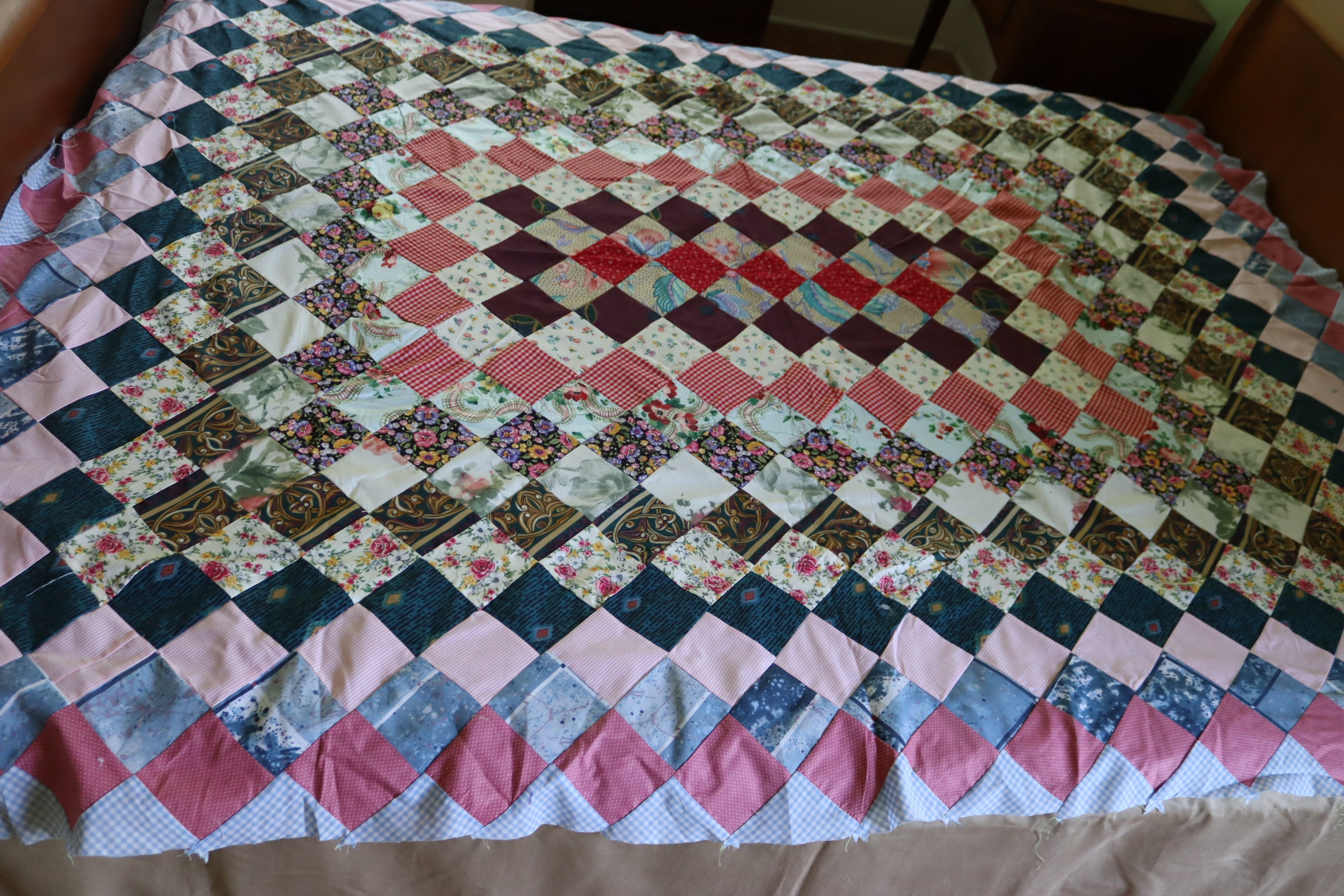 ヴィンテージ アラウンド ザ ワールド キルトトップ - スクラップ