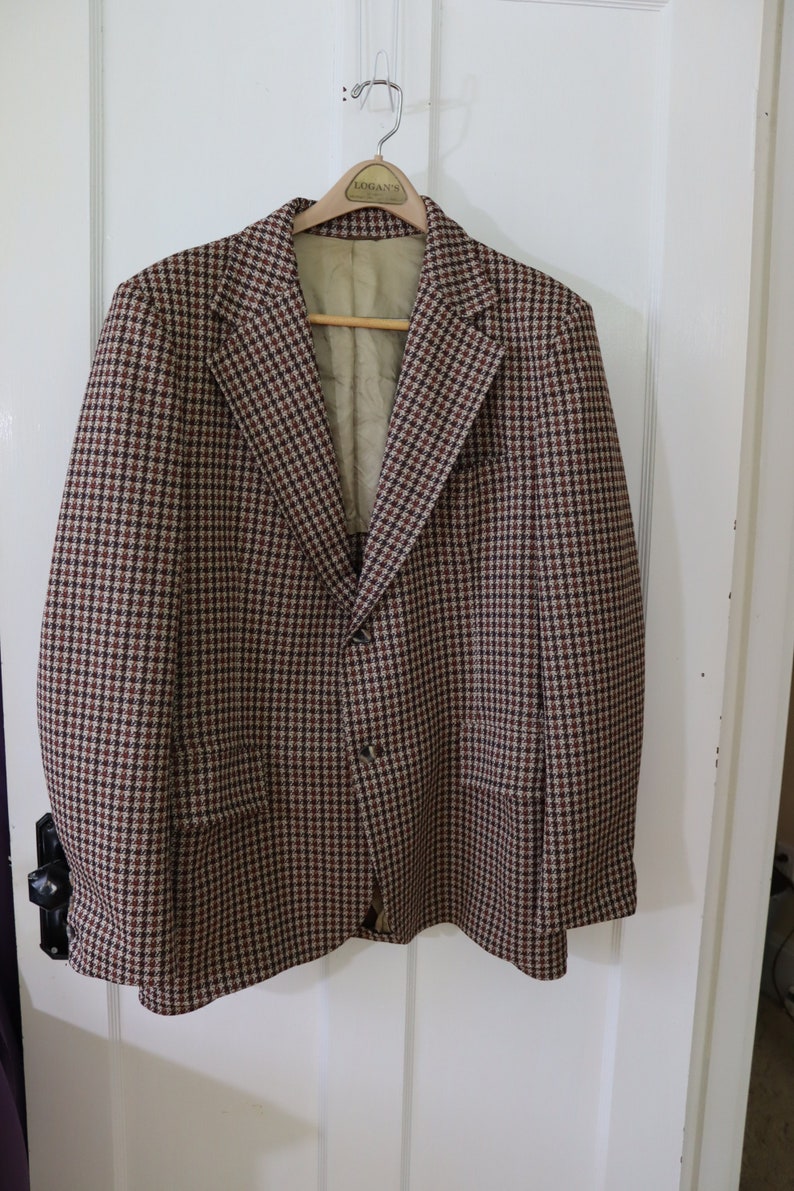 Mens Houndstooth Plaid Wide Collar Jacket or Sports Coat from 60s or 70s image 1