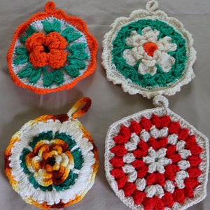Set of 4 Vintage Crochet Potholders - GrandmaCore Potholders -Orange Floral Crochet Potholder-Granny Square Hot Pad for your retro Kitchen