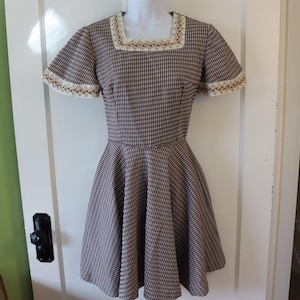 Charlie Brown Dress - Etsy Charlie Brown Dress - Etsy