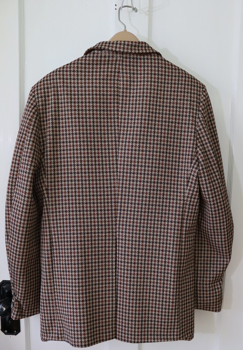 Mens Houndstooth Plaid Wide Collar Jacket or Sports Coat from 60s or 70s image 6