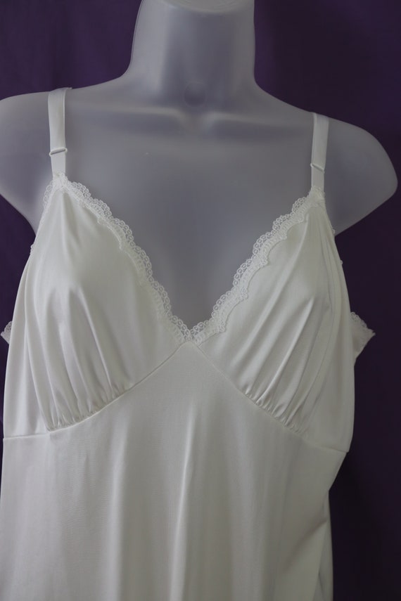 Vintage Ivory Slip with Lace Trim by Shadowline - image 7