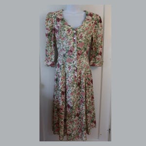 80s Pink Floral Cotton Dress with Full Skirt-Vintage Pink Drop Waist Dress -Pretty Pink Flowers Fit and Flare Dress with Sweetheart neckline