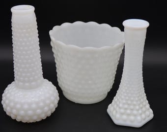 Vintage Hobnail Milk Glass - Hobnail Milk Glass Vase, Hobnail Milk Glass Bud Vase for wedding centerpiece or white farmhouse decor
