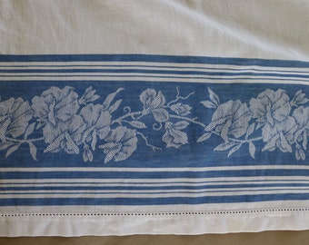 Vintage blaue und weiße Baumwolltischdecke - Jacquard-Tischdecke mit Wicken - Perfekt für ein Sommerpicknick oder ein blaues Vintage-Dekor