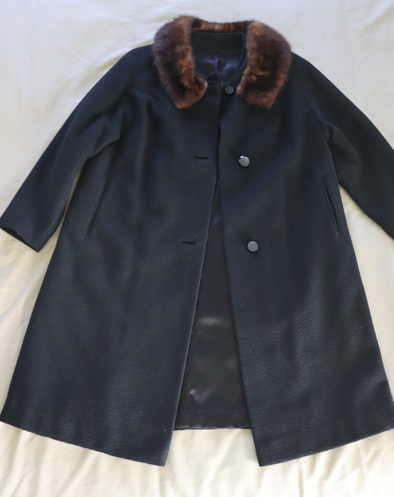 1950s/60s Fur Collar Black Wool Coat - image 3
