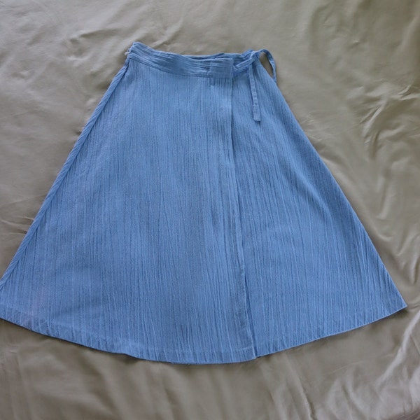 70s Blue Wrap Skirt - Vintage Blue Crinkle Cotton Wrap A-Line Skirt for your retro style