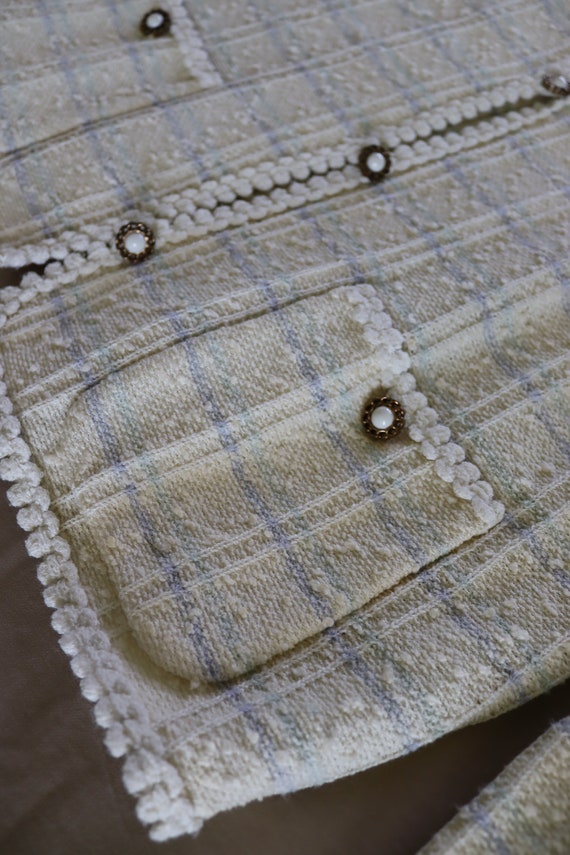 Vintage Ivory and Blue Textured V-Neck Jacket / B… - image 7