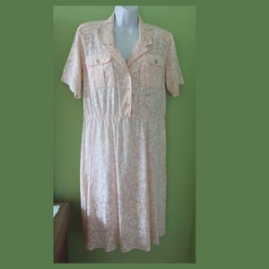 80s Pink and White Floral Dress - Pink and White Midi Dress with full skirt - Vintage Pale Pink Shirtwaist Dress - Lightweight Summer dress