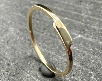 9ct Yellow Gold Overlap Ring | Solid Gold | Recycled | For Her | Handmade in the UK
