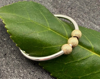 Sterling Silver and 9ct Gold Fidget Ring | Frosted Beads | 925 | 9ct | Stacker | Spinner | Beads | Recycled Material | Handmade in the UK
