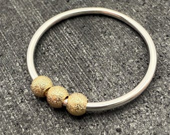 Sterling Silver and 9ct Gold Fidget Ring | Frosted Beads | 925 | 9ct | Stacker | Spinner | Beads | Recycled Material | Handmade in the UK