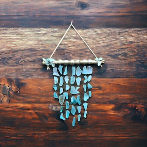 Medium Sea Glass Wind Chime with decorative piece