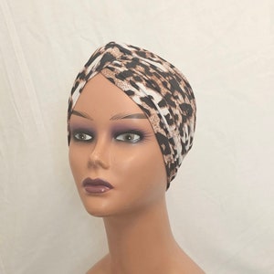 Turbante con estampado de leopardo para mujer, gorro estilo vintage, gorro para quimioterapia, para cubrir la alopecia, regalo para ella, gorro, tocado para mujer.