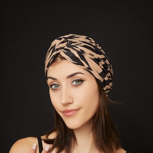 Tiger print turban hat, vintage style turban for women, animal print chemo hat, alopecia cover, gift for her, pre tied turban Beanie
