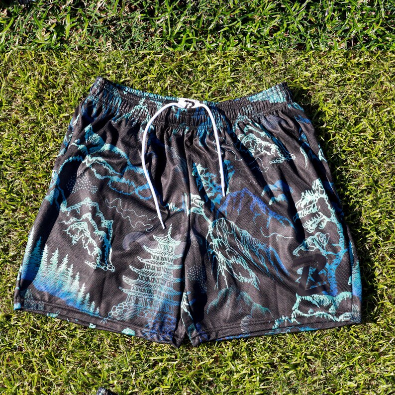 China Mesh Graphic Shorts 