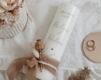 Beautiful wedding candle - modern, simple and still an absolute highlight with dried flowers | Wedding | Decoration | Boho | Beige