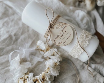 Hochzeitskerze / Gravierter Anhänger - personalisiert, wahlweise mit oder ohne  Trockenblumenkranz  - schlicht und wunderschön