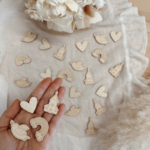 Sweet scatter decoration (church, dove, rainbow, heart engraved) for baptism / confirmation / communion in a set