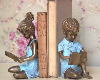 Book Holder Stopper, Heavy Books Support, Home Décor Bookend for Livingroom study room, Bookends for Shelves, Book Ends Girl Boy Pair