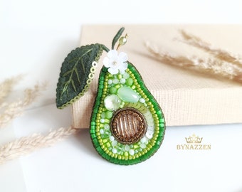 Embroidered avocado brooch, crystal vegan pin, food art gift, healthy accesorries, seed bead fruit jewelry