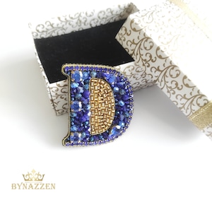 Broche inicial D feito à mão, presente com nome para ela, broche de letra personalizado, broche de letra D