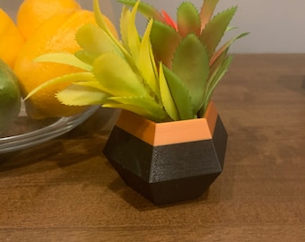 Black and Copper 3D Printed Succulent Planter