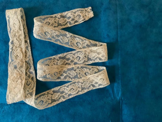 Antique French  Alencon  Lace Trim, 1920 ‘s, floral, For Sewing, Collectable