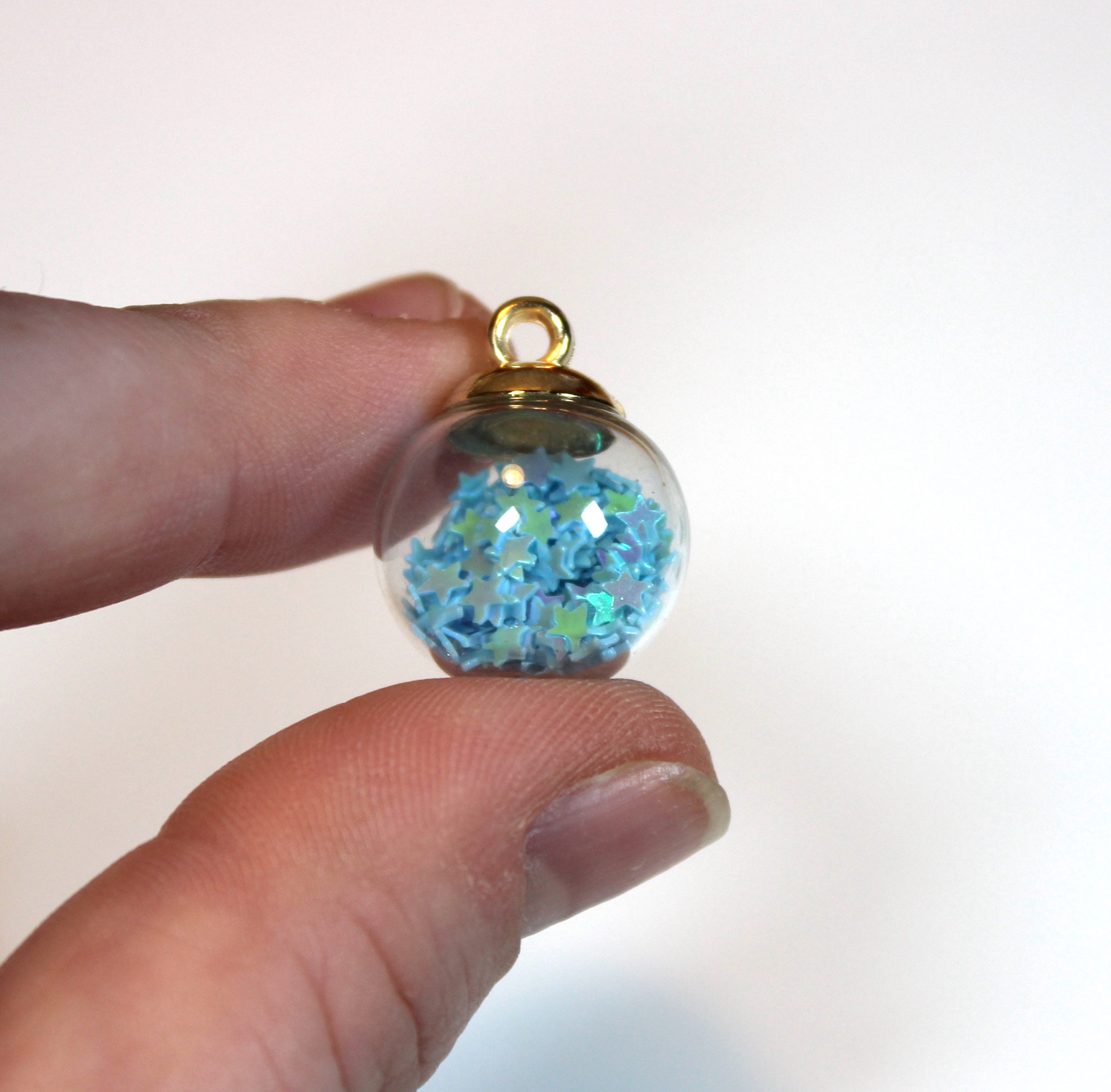 Make.N Crystal Charm22 - Holiday Light Make.N Crystal Charm22 - Holiday Light