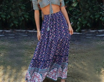 Vintage 60/'s 70/'s Hippie Skirt Colorful Print Rope Ties Size Small