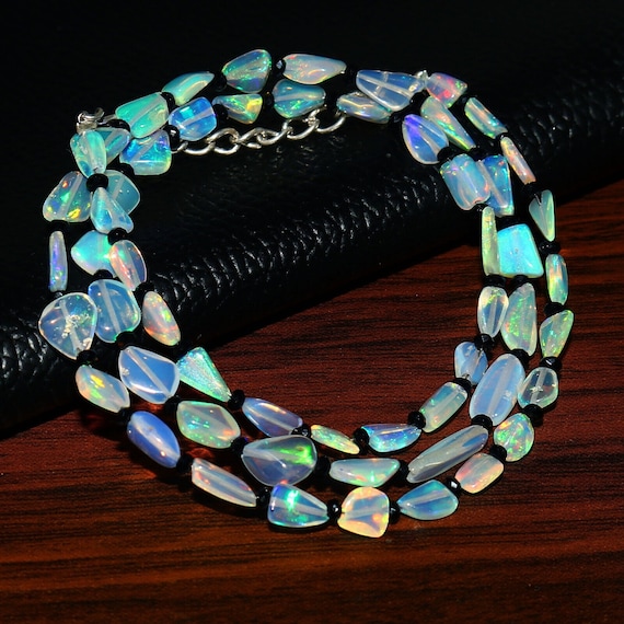 Collier Opale De Feu Noire – Perles Brutes Naturelles – 73 Cts – Longueur 17,5 Pouces – Welo