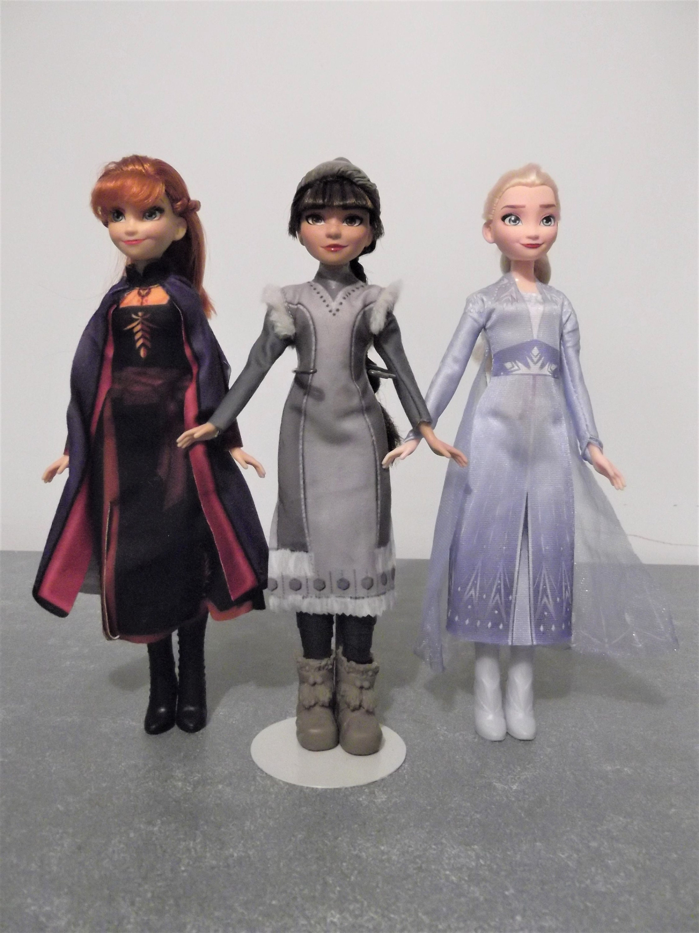 Hasbro Frozen 2 Elsa Anna Honeymaren Barbie Style Dolls Etsy Ireland