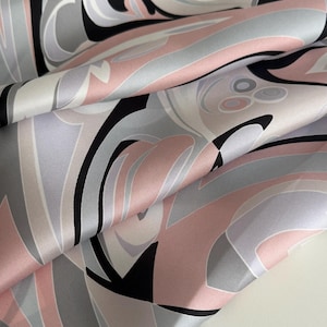 Italian silk twill fabric, designer style, designer print, premium quality, last piece 2.30 meters