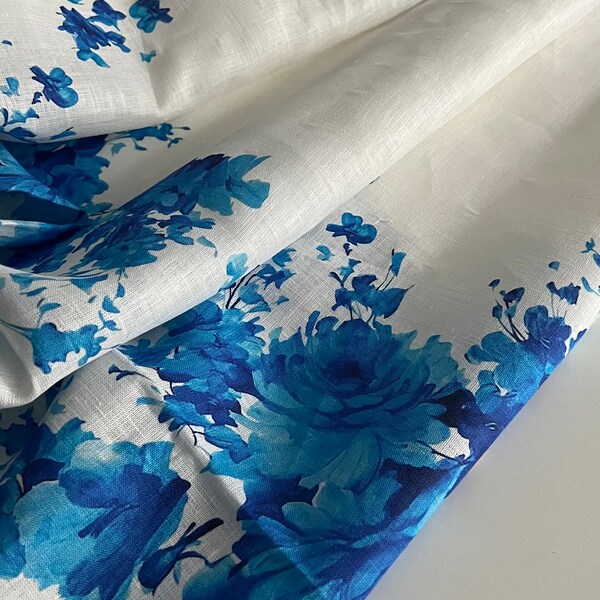 Exclusive Italian linen fabric, designer fabric in the famous designer style, with borders on the sides, high quality, color: white, last piece 1.70 meters