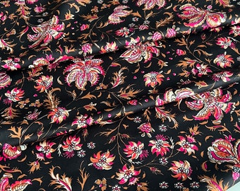 Exclusive Italian viscose - lightweight satin fabric, beautiful print, designer fabric, high quality, like silk, sold by the meter.