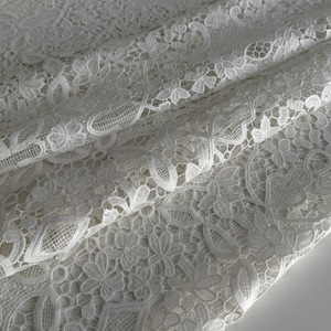 Italian lace fabric, designer fabric, luxury fabric, designer embroidery fabric, high-quality workmanship, color: ivory, sold by the meter