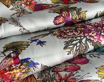 Exclusive, Italian high-quality silk - twill fabric, designer print in famous designer style, high quality
