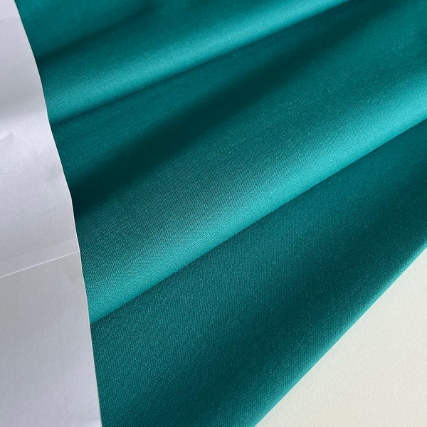 Italienischer Designer Schurwolle - leicht Satin Stoff, premium Qualität, Farbe : petrolgrün