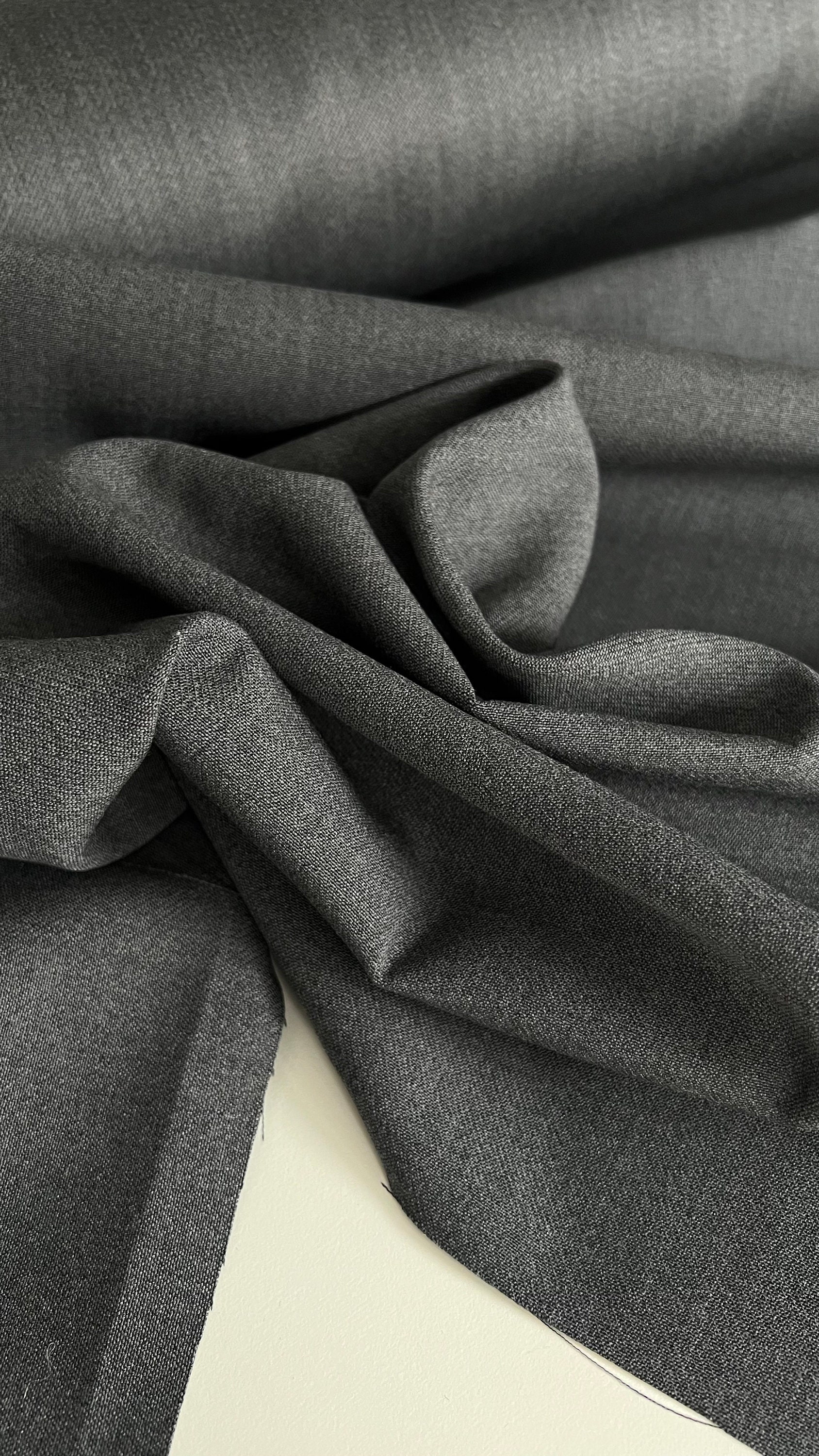 【高級】GIORGIO ARMANI イタリア LANA VIRGIN WOOL 高級】GIORGIO ARMANI イタリア LANA VIRGIN WOOL