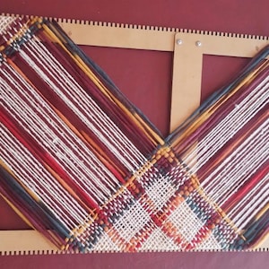 TRAVELLING LOOM 4-in-1. Weave hats, tapestries, ponchos, blankets. Beginner Weaving Kit. With tutorials.