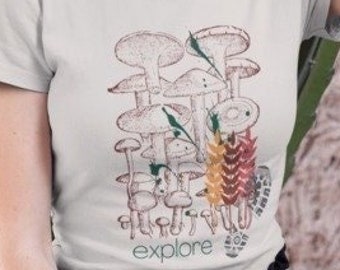 EXPLORE Mushroom | Abstract Latina Art Short-Sleeve Unisex T-Shirt | Hiking T-shirt | CottageCore T-Shirt | Nature Lover T-shirt