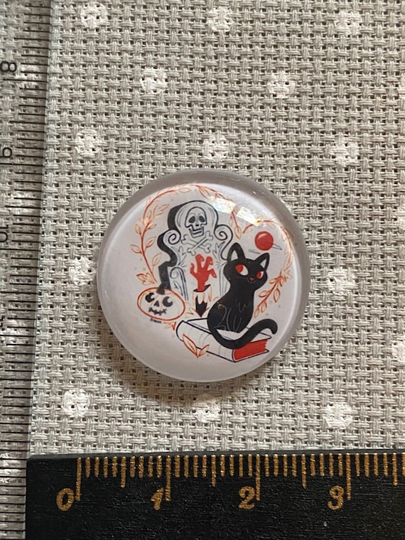 Cat / coffin / halloween/ spooky / needle minder / needleminders /  needleminder / needle minders / magnetic / cross stitch / embroidery