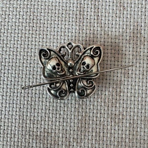 Moth needle minder, skull needleminder, spooky needle minder, magnetic needle keep, cross stitch needleminder, horror needleminder, SILVER