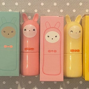 Magnetic needle holder, twisting needle holder, sewing magnetic needle holder, cross stitch needle holder, lipstick needle holder, 4cm deep