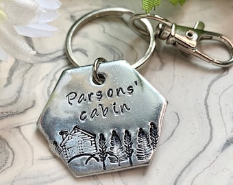 Personalized Cabin keychain, Hand stamped key chain, Key chain for the cottage, House warming gift, New cabin gift, cottage keys