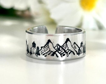 Engraved Mountain and Evergreen Forest Ring, Pine Tree Forest Jewelry, Nature Lover's, Everyday Nature-inspired Jewelry, Mother's Day Gift